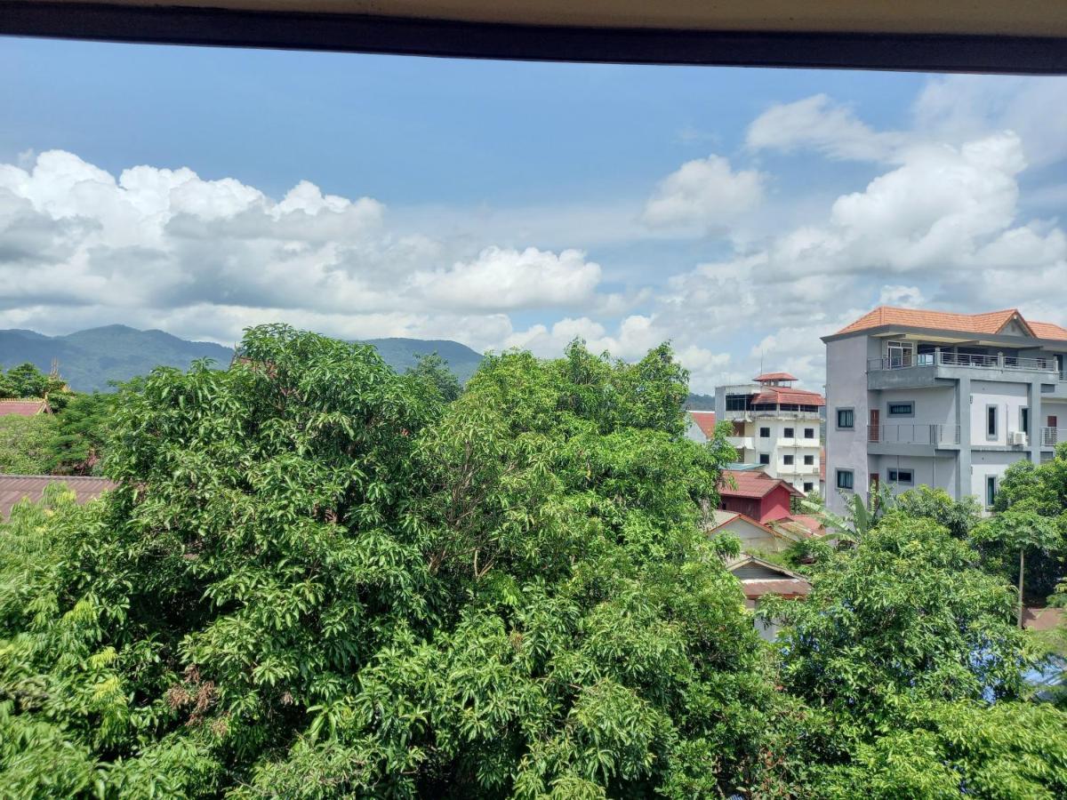 Vang Vieng Queen'S- Mountain View Hotel 外观 照片
